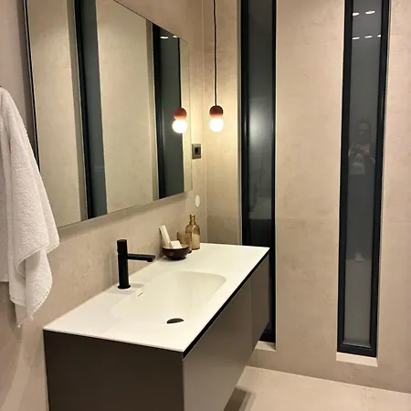 Апартаменти Penthouse Jacuzzi Seaview